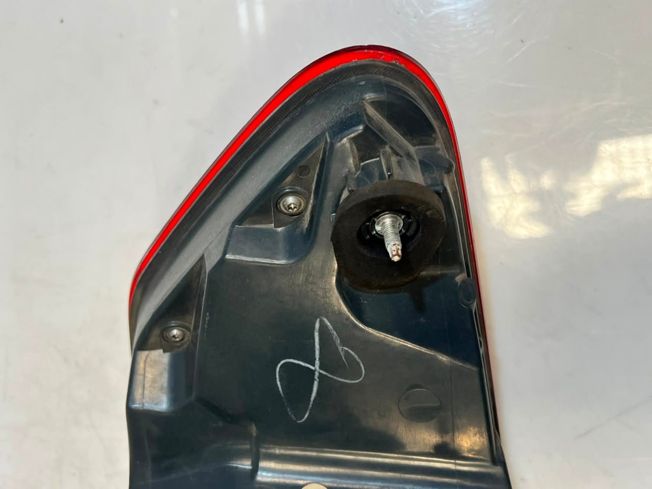 2010-2016 BMW F11 FENDER 528i LEFT RIGHT Tail Light BACK LIGHT 7203233 7203234