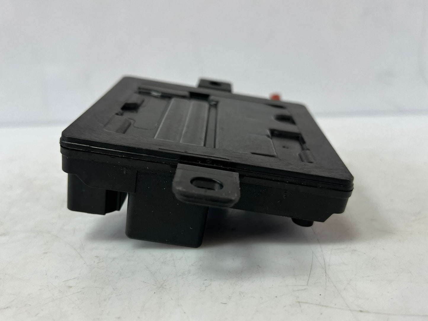 2016-20 BMW F20 F21 F87 F30 F31 i3 i8 M2 Integrated Power Supply Module 7614585