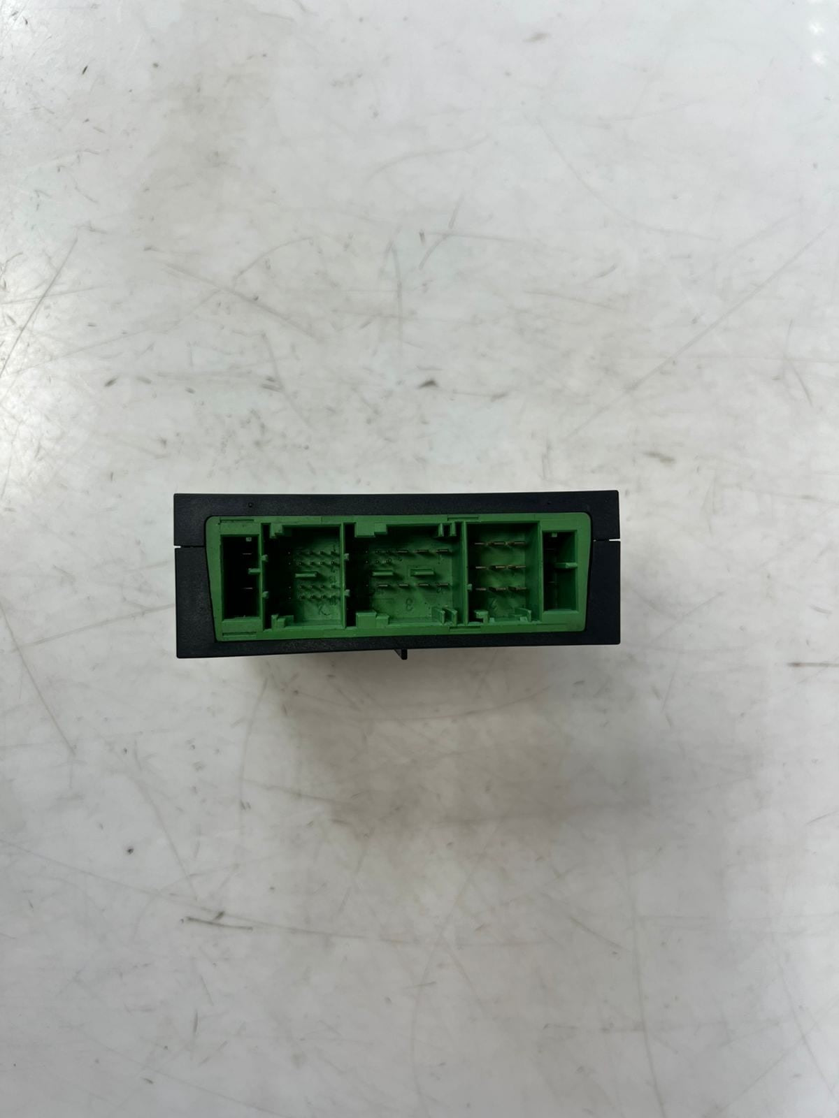 2004-2005 BMW 745i 750I Integrated Supply Module 7510638 OEM