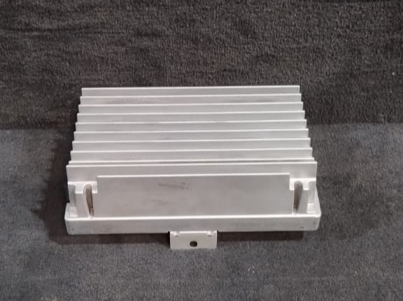 BMW 320i 328i 335i F30 AUDIO AMPLIFIER MODULE UNIT AMB -HIFI OEM - 9282666