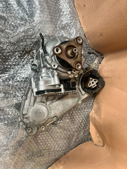 2014-2018 BMW X3 X4 X5 X6 F15 ATC45L DISTRIBUTOR Transfer Case 8623348 OEM