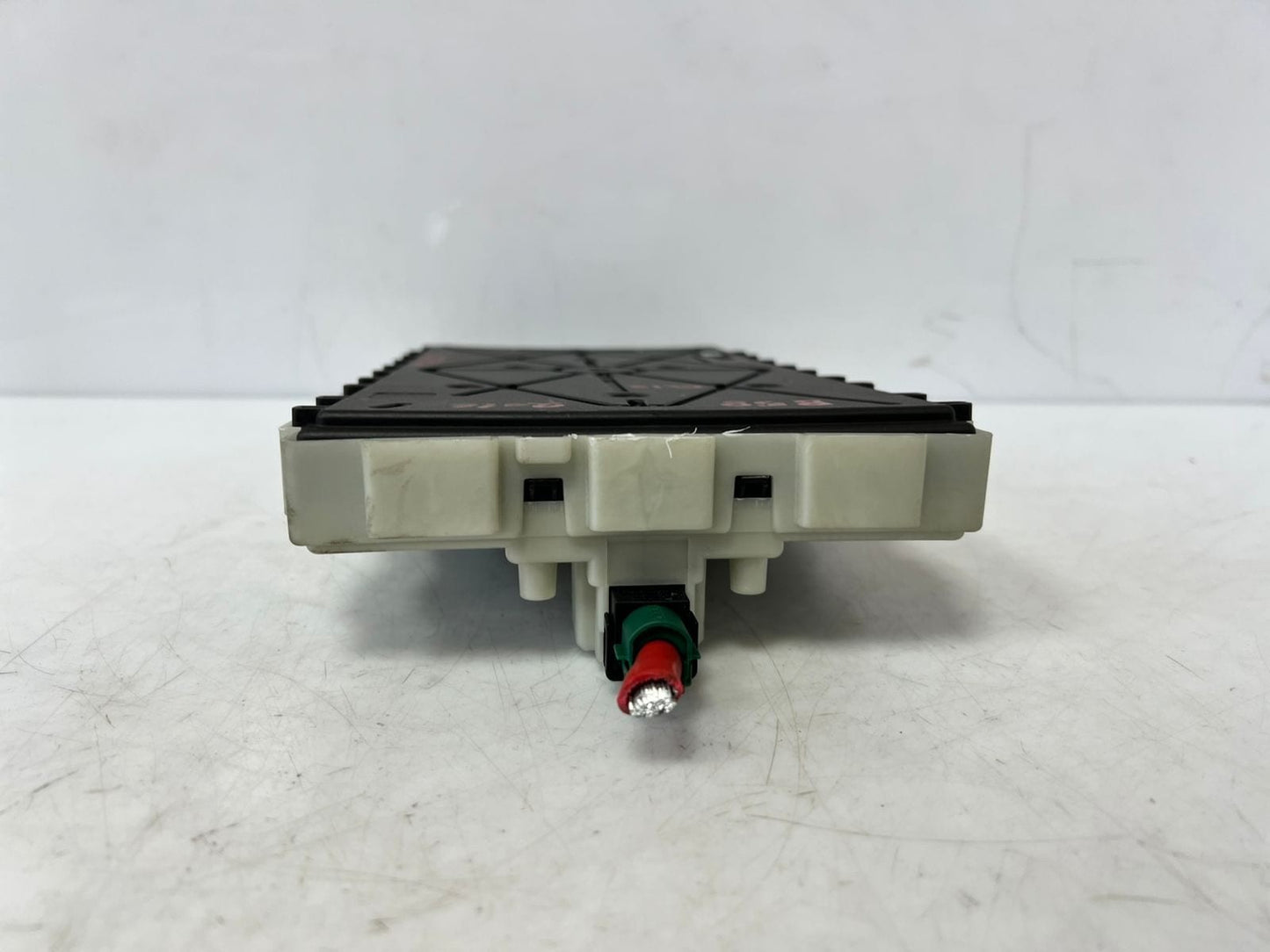 2016 BMW 750i 7 Series G11 G12 Body Domain Controller BDC 6821232 OEM