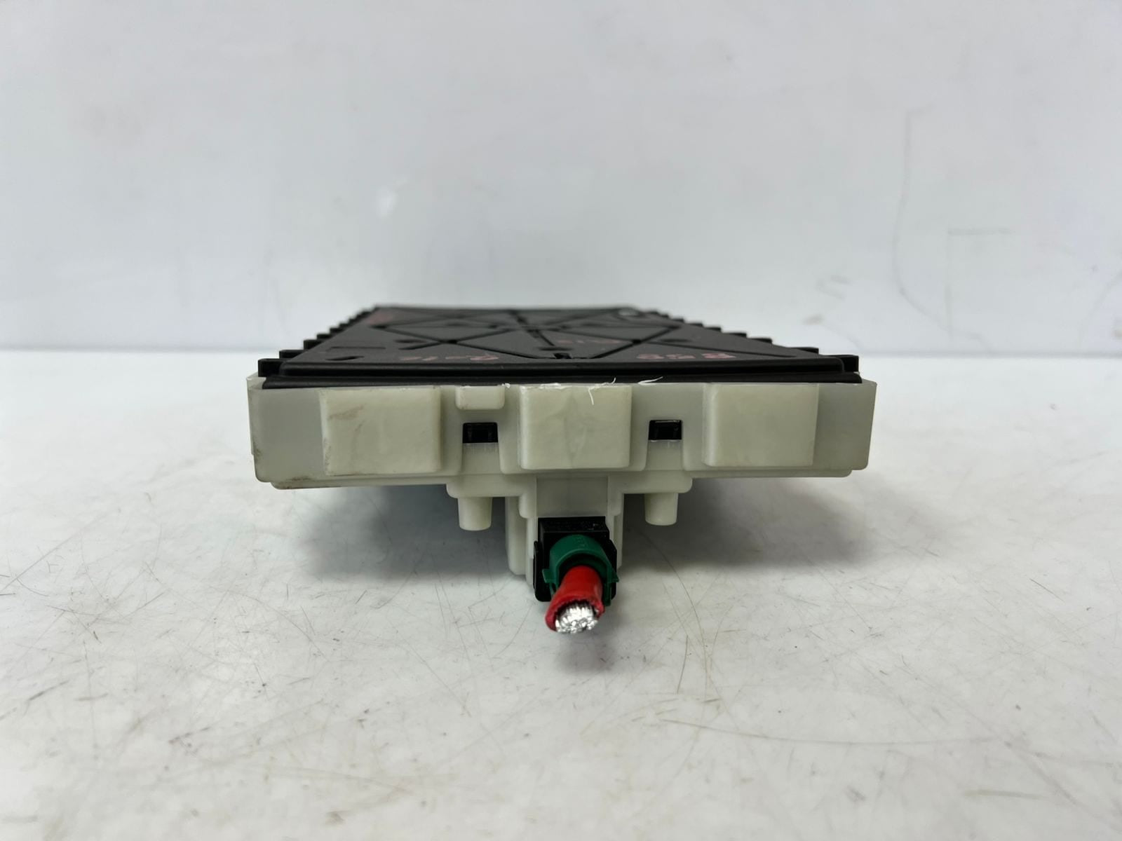 2016 BMW 750i 7 Series G11 G12 Body Domain Controller BDC 6821232 OEM