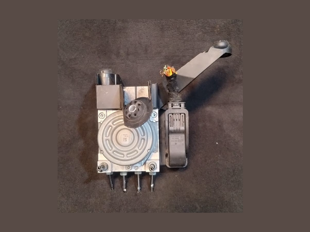 BMW 2 F46 2016 ANTI LOCK BREACKING SYSTEM  PUMP MODULE DSC MK100 -6883348