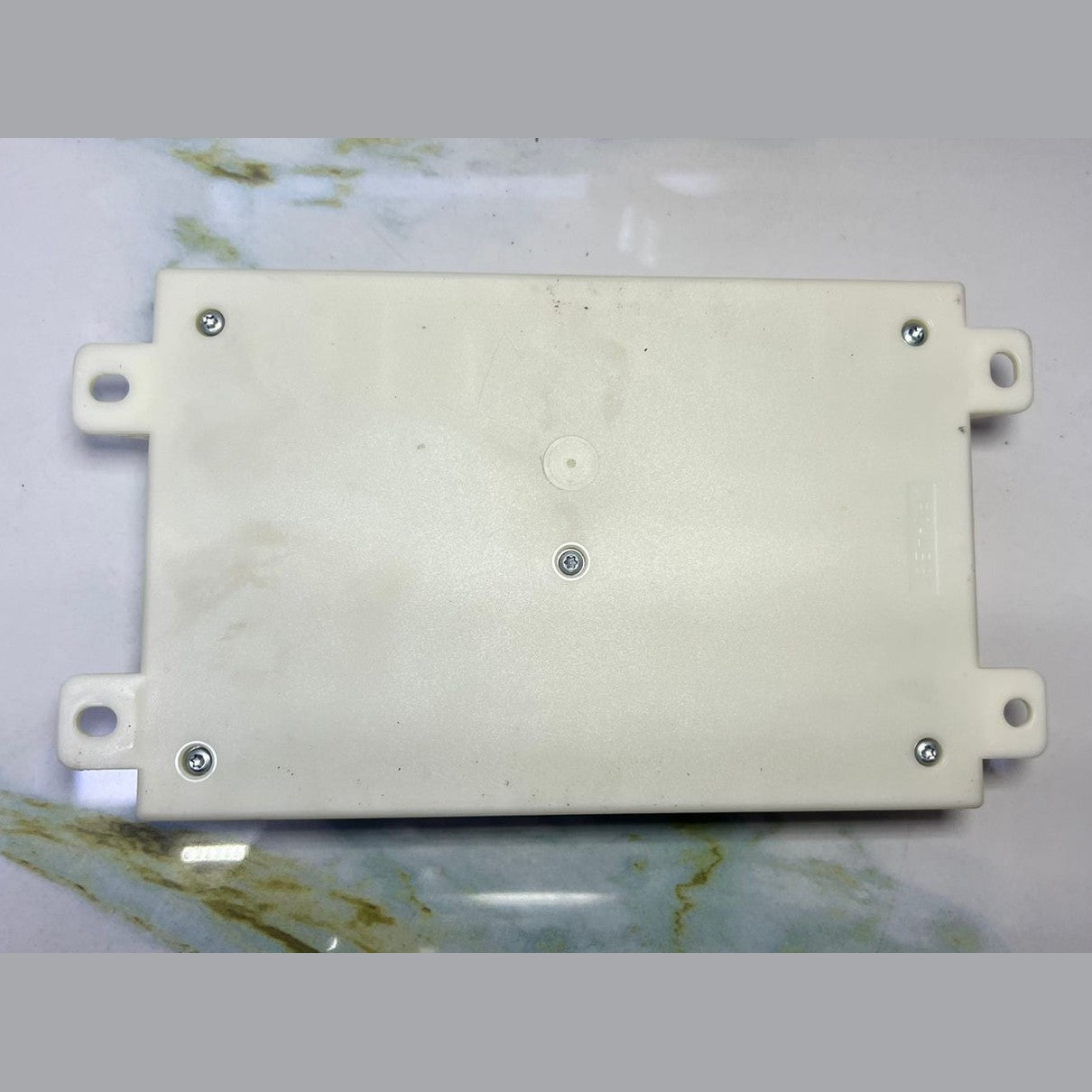 Mercedes R172 SLK350 CLS550 Keyless Go Entry Control Module A172 9006206 OEM