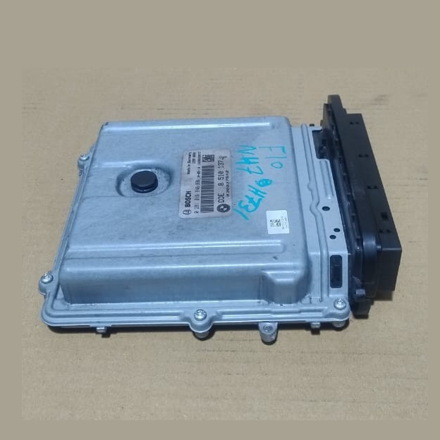GENUINE BMW 5 Series F11 F10 N47N CONTROL UNIT ECU DDE 8510137
