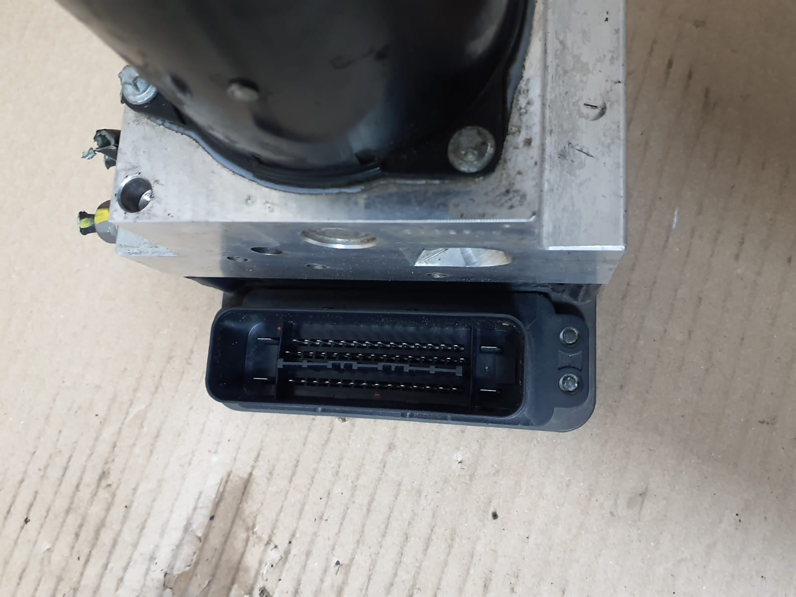 2007-2014 BMW E70 X5 and E71 X6 ABS DSC PUMP Control Module 6782362 OEM