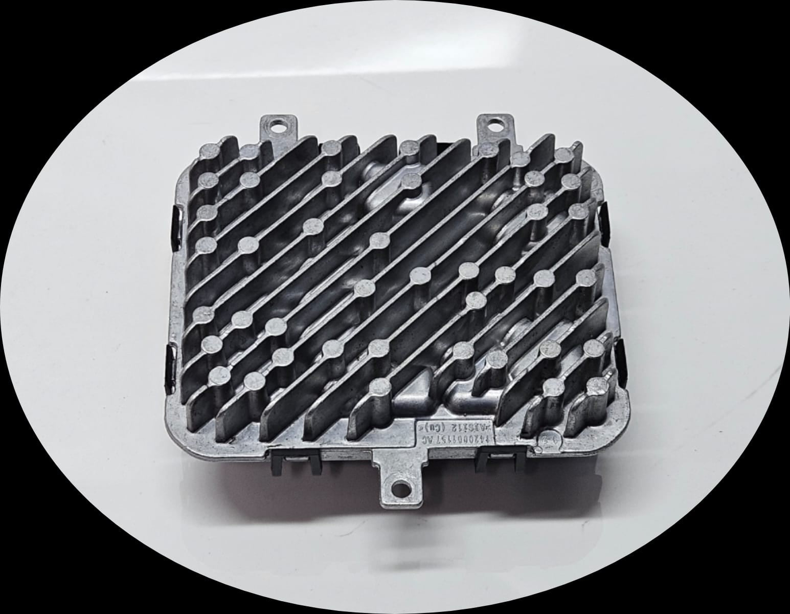 5A73781-2023-2024 BMW X1 U11 LED Headlight Control Module Ballast OEM
