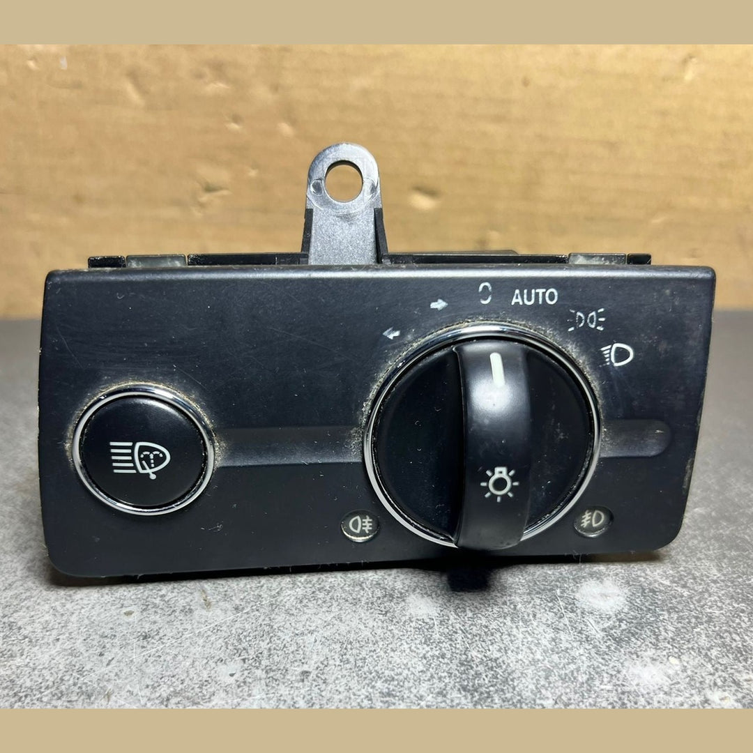 03-09 Mercedes-Benz W211 E-Class Headlight Switch Control Unit A211 5450404 RHD
