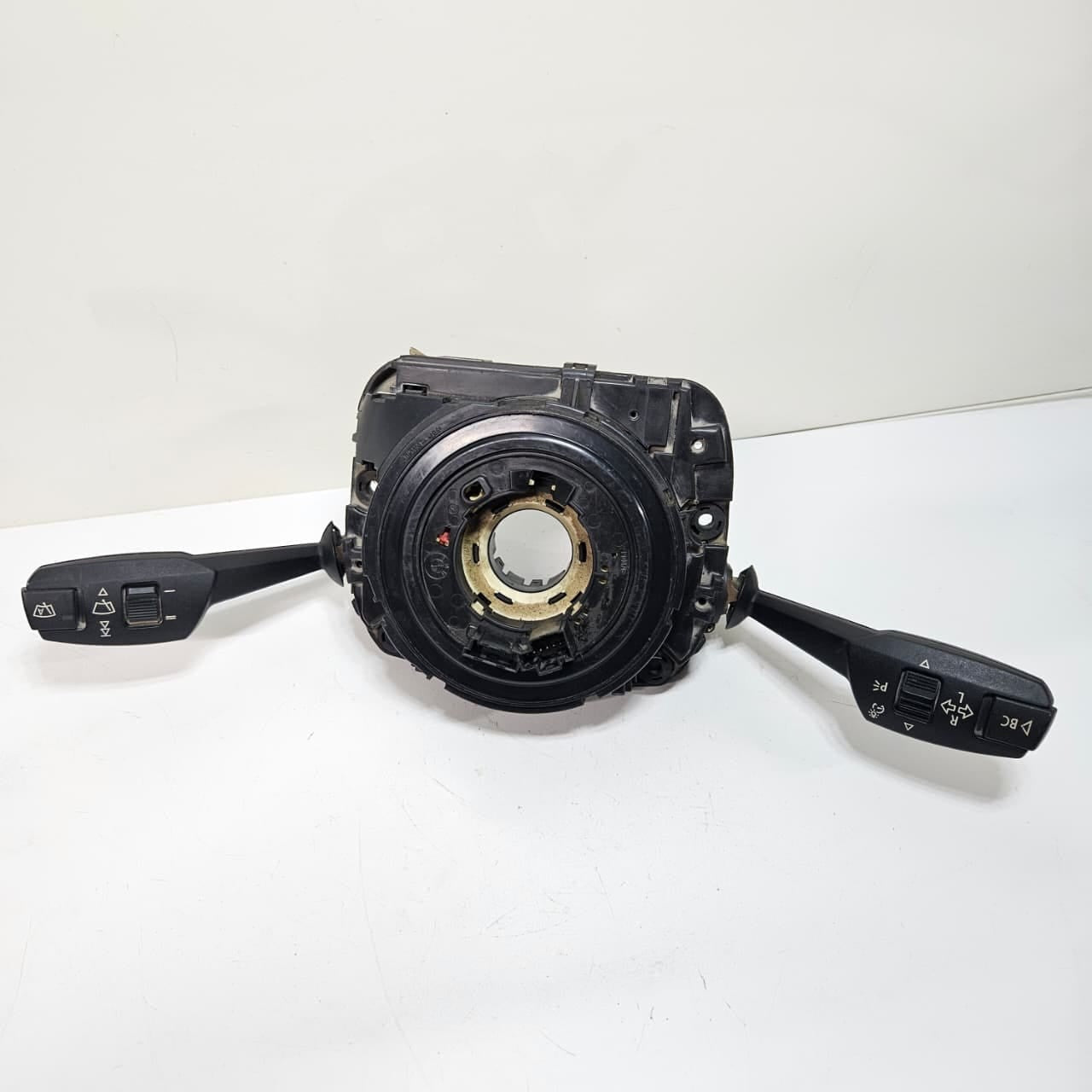 2004-2013 BMW E82 E88 E90 E91 E92 E93 Steering Column Ring 6962674 USED