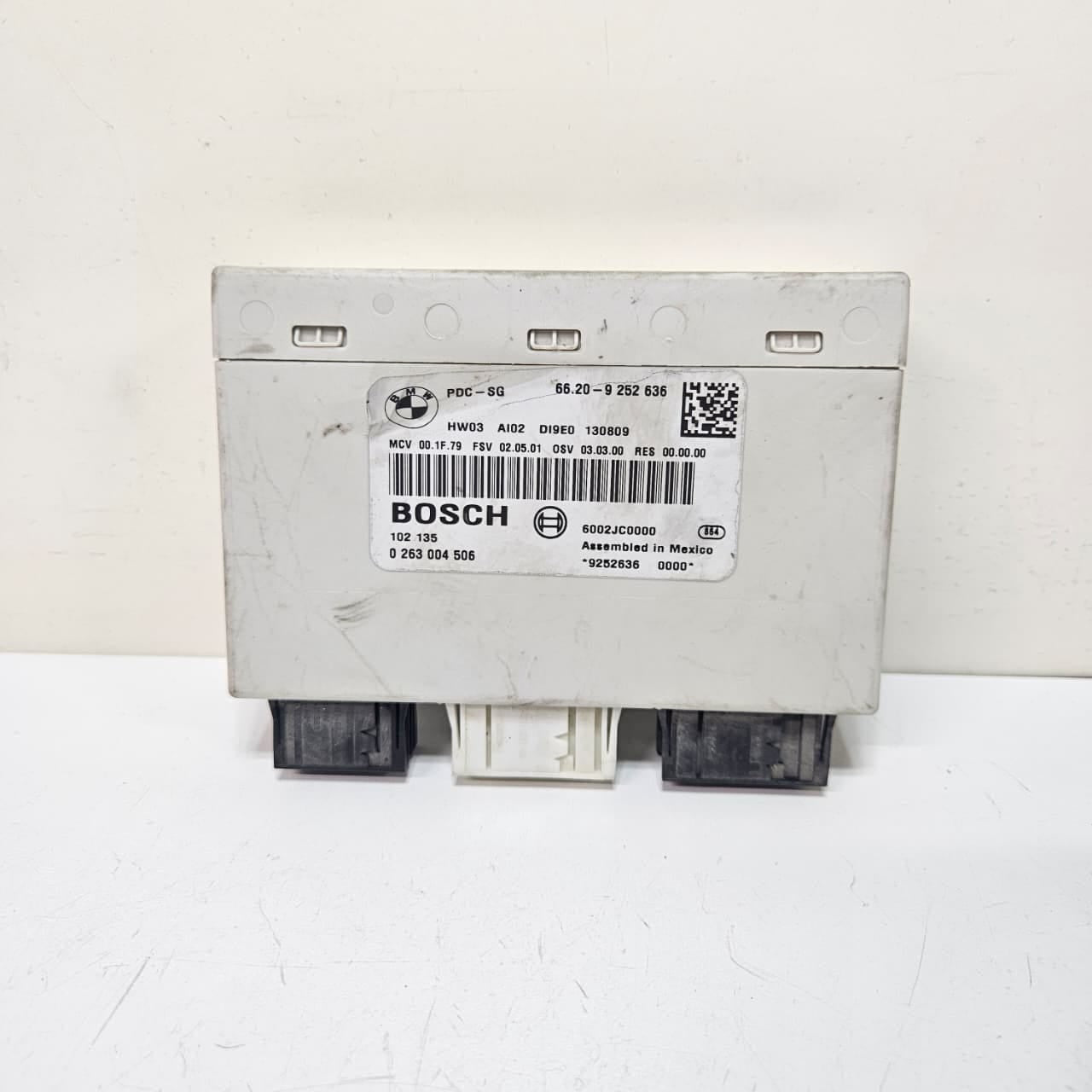 2010-2015 BMW X1 E84 Park Distance Control Unit Module 9252636