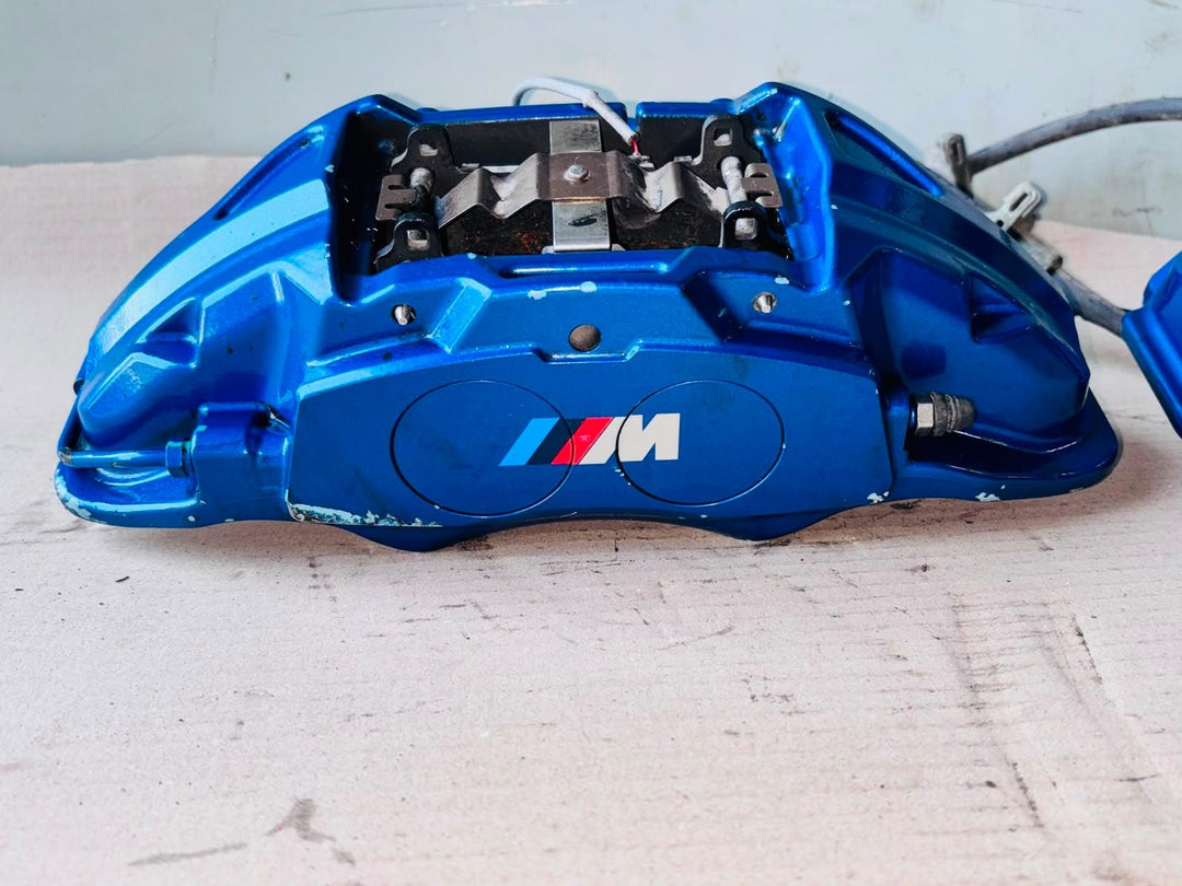 BMW Front Brake Caliper 688562603 3 Serie G20 G21 and 4 Series G22 G23 G24 G26  
