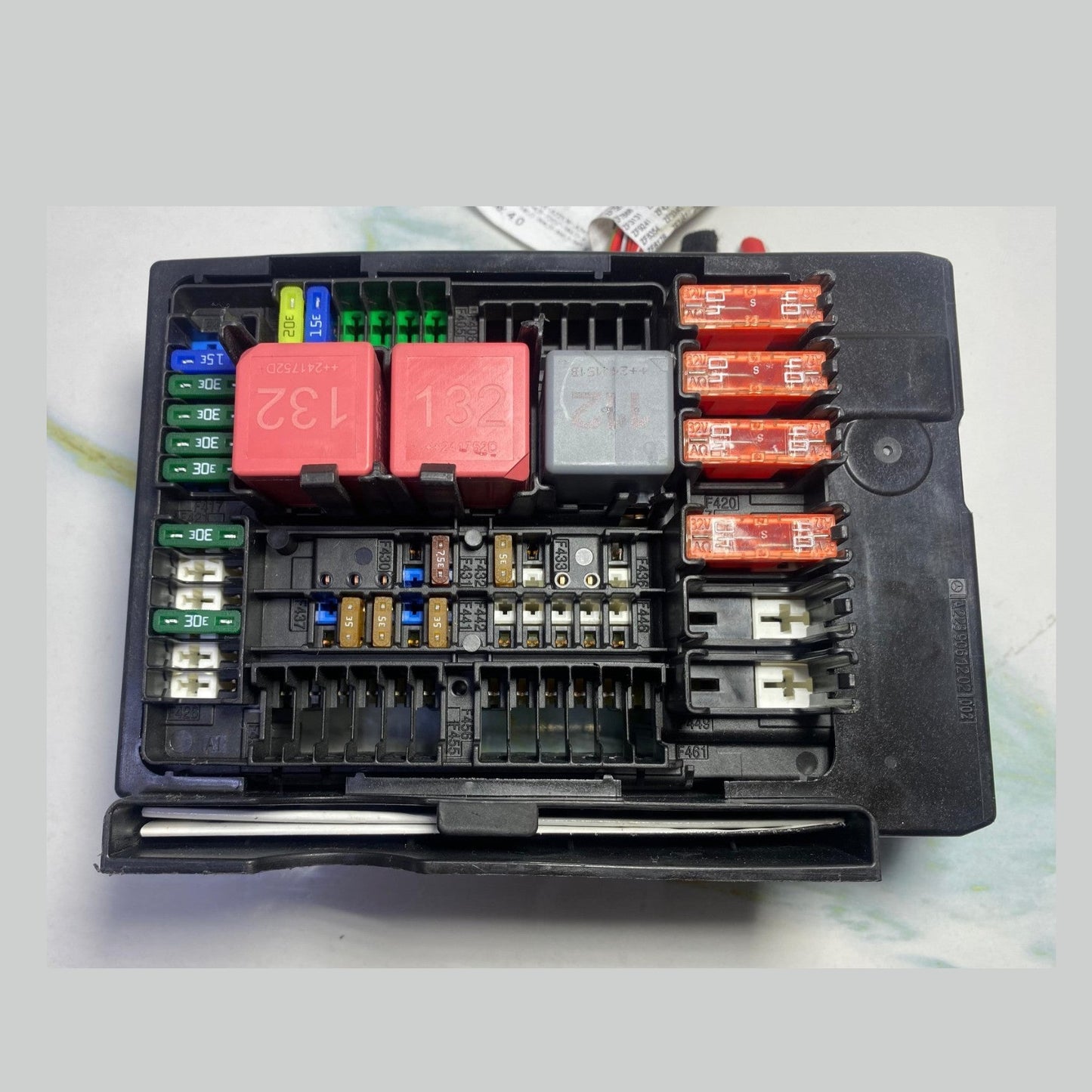 21-24 Mercedes W206 C250 C-Class Fuse Junction Block Relay Box A223 9061502 OEM