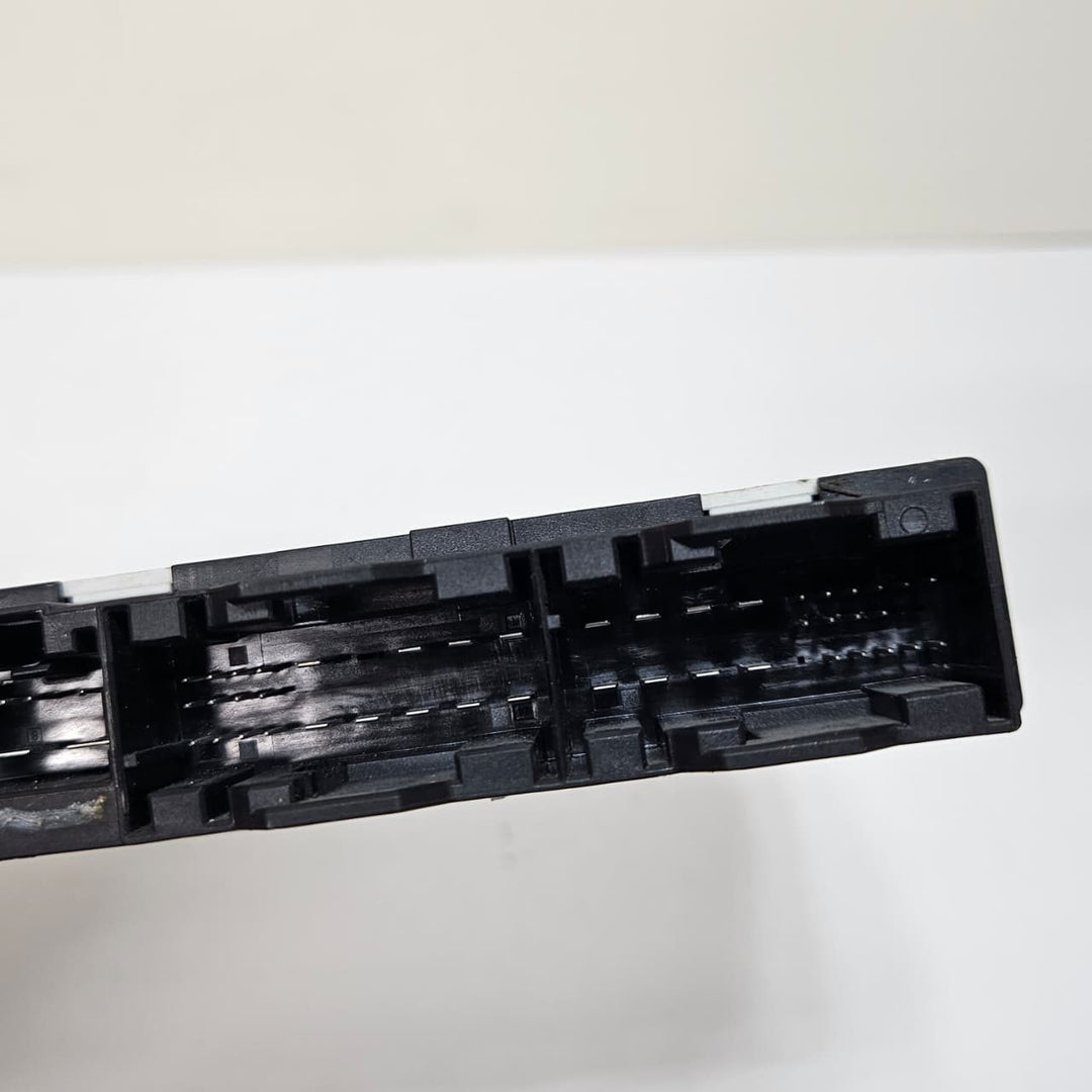 2011-2016 BMW BMW 650I F06 Seat Front Left Control Module 9257101