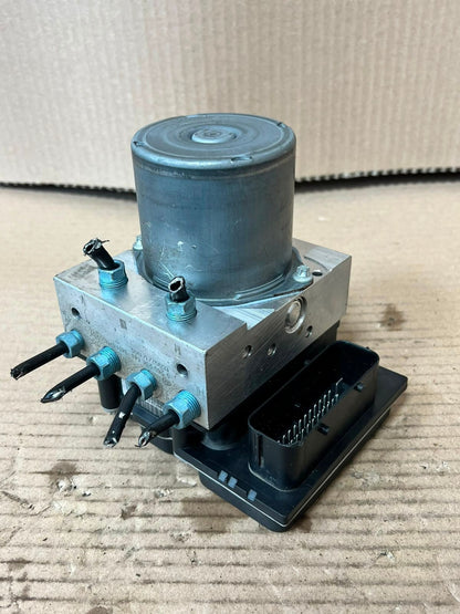 2010-2015 BMW X1 E84 ABS HYDRAULIC Pump/Modulator 6792350 OEM