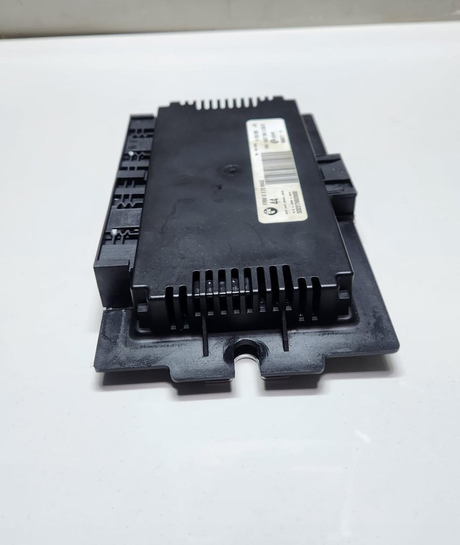 2007-2013 BMW X5 Footwell Module 2 9153805 X5 E70 OEM