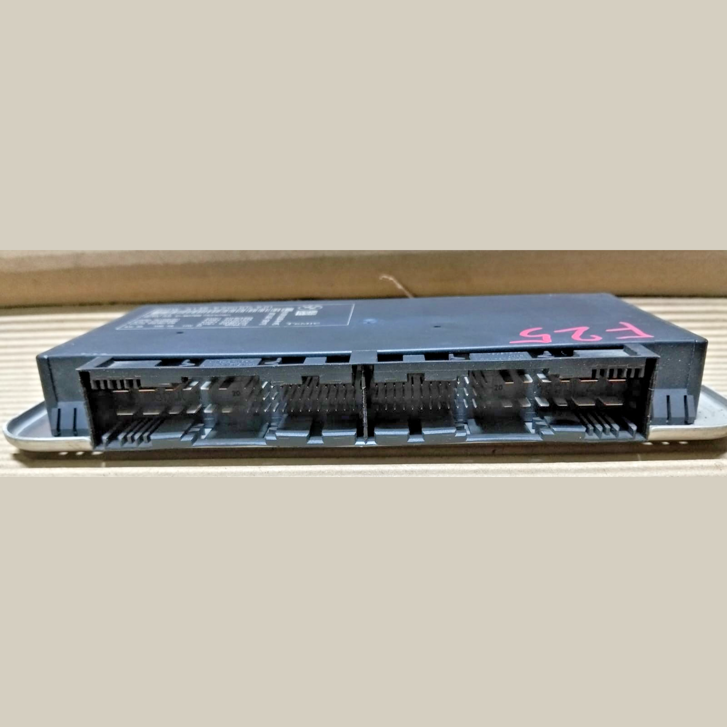 BMW X3 F25 2013 Light Module Control Footwell ECU Unit FRM3 9290014
