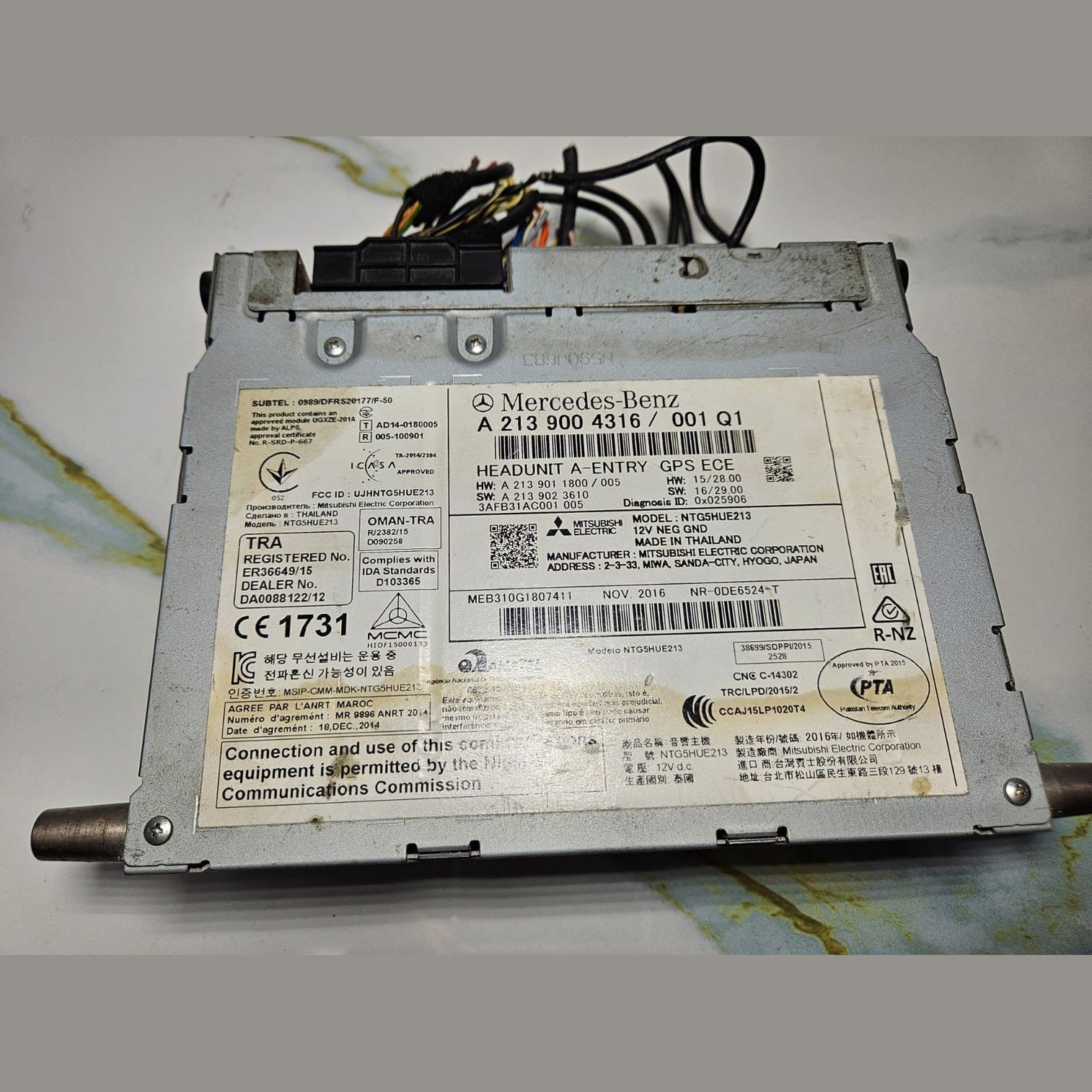 Mercedes W213 E-Class Radio Audio Head Unit Multimedia CD Player A213 9004316
