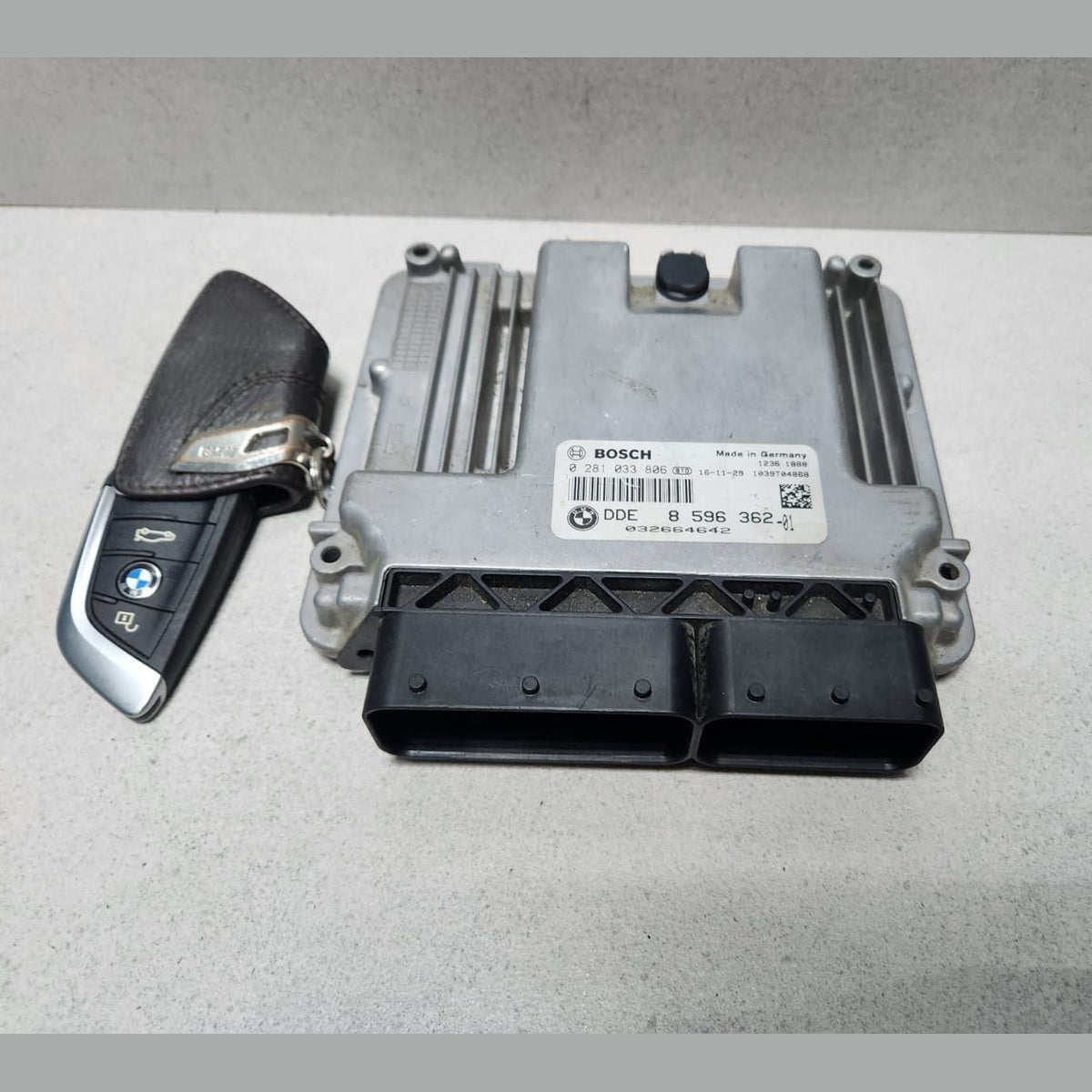 2017 BMW X1 Engine Control Unit + KEY 8596362 F20 120d F30 320d, F36 420d  B47