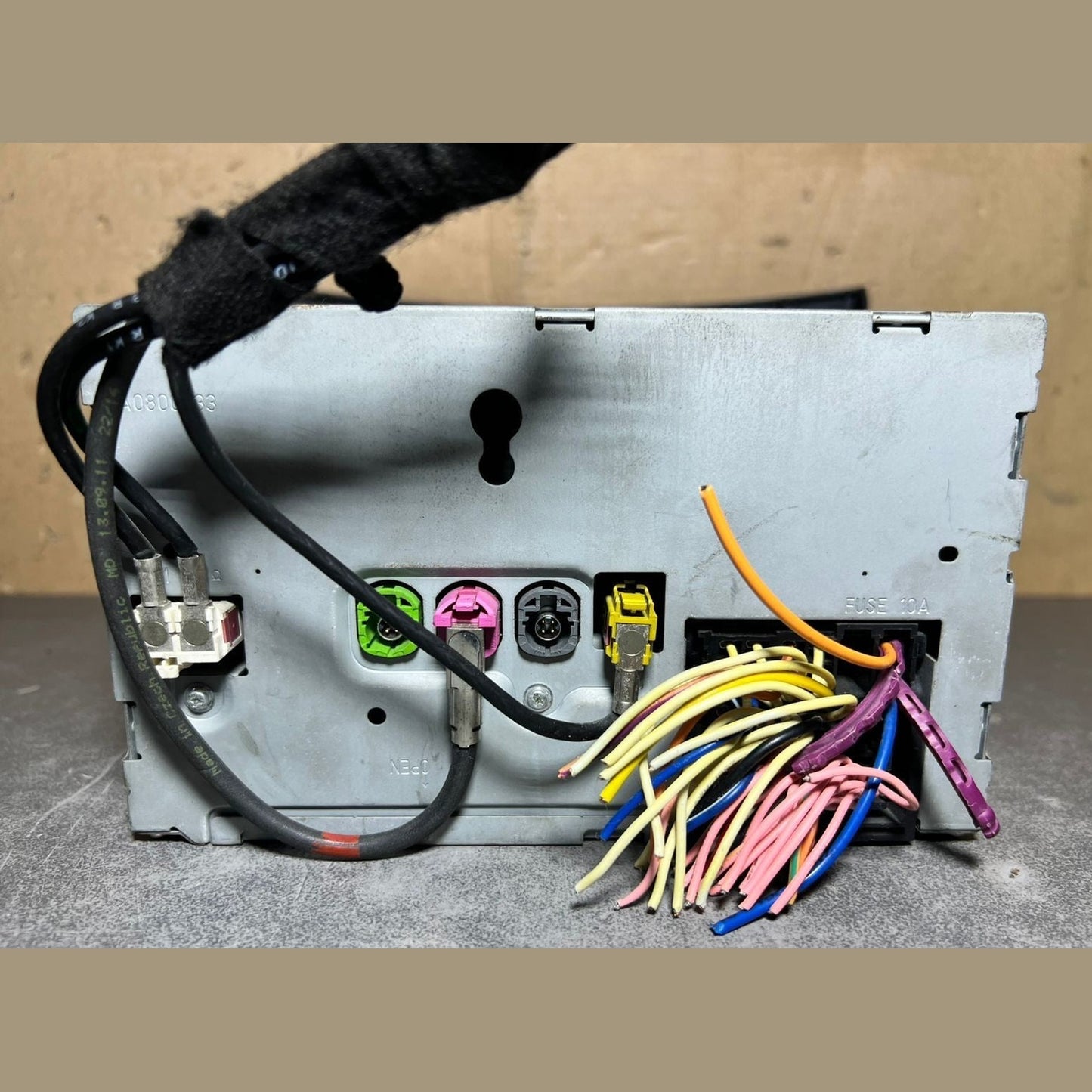 2012–2014 Mercedes-Benz W212 E-Class Head Unit CD Player A212 9001926 OEM