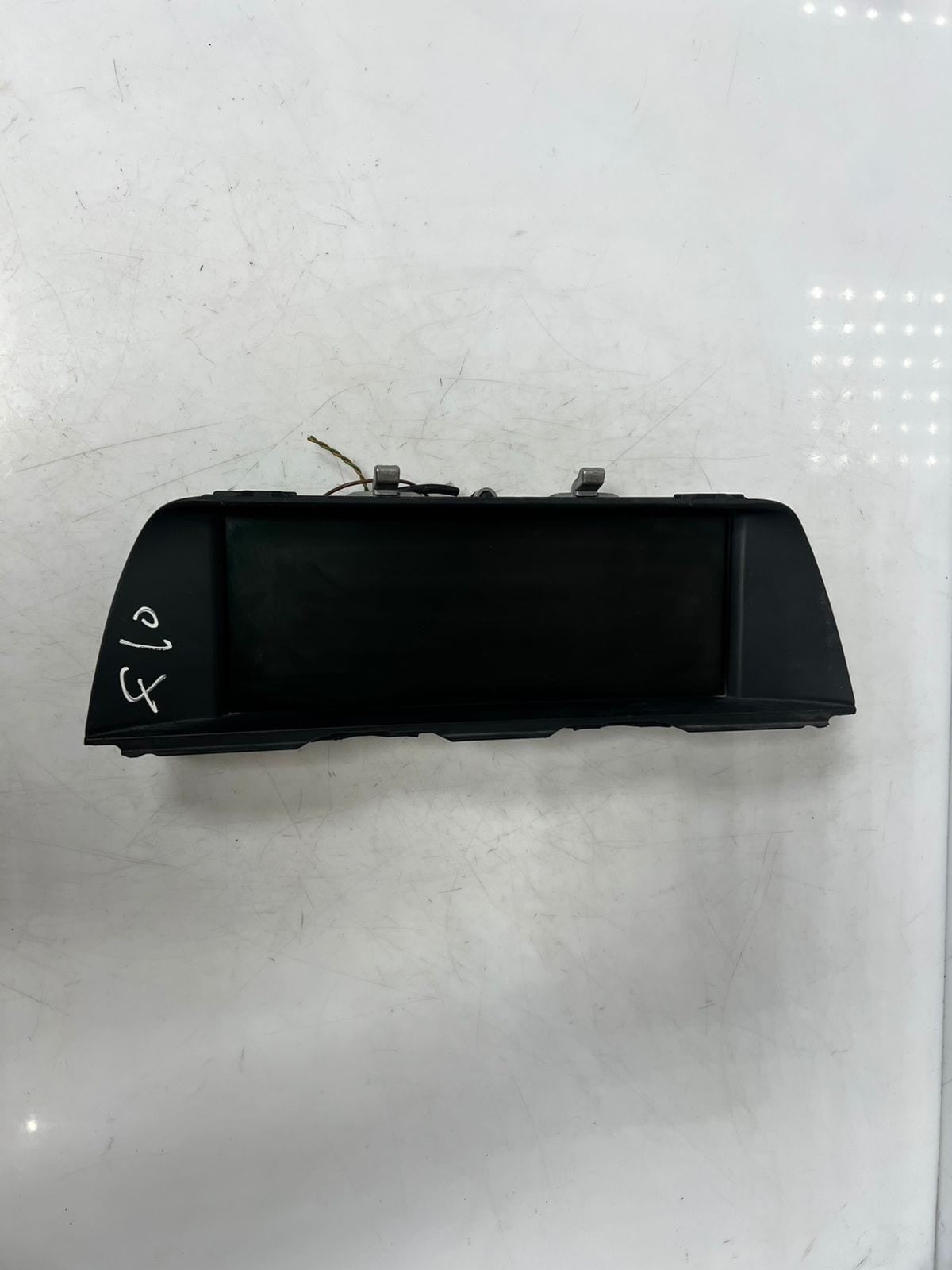2011 BMW 535i 5 Series F10 10" Central Information Display Screen 9243897 OEM