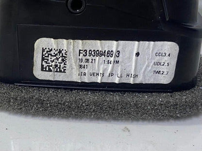 OEM BMW G05 F95 G06 F96 G07 Air Vent Fresh Air Grill Left 9399469