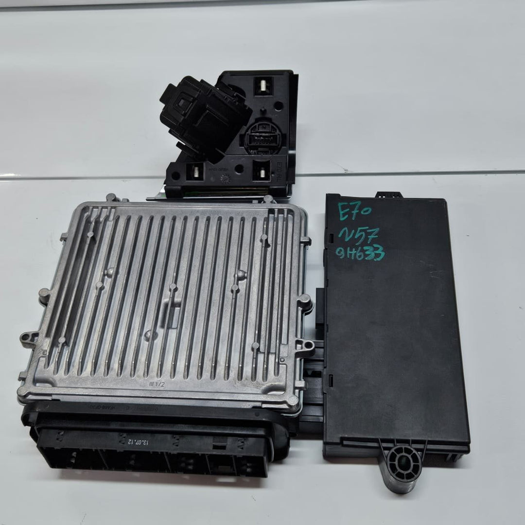 2006-2013 BMW X5 E70 3.0 N57 Engine Control Unit DDE ECU KEY SET 8517016 OEM