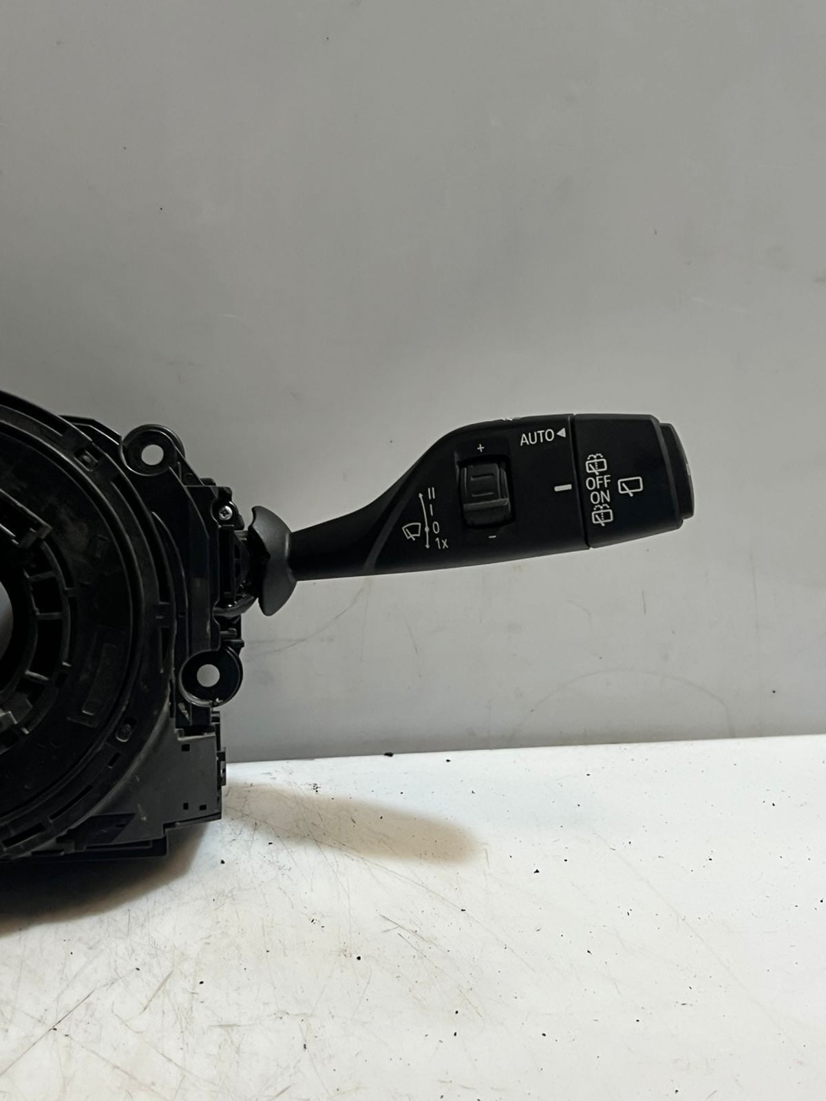 2015-2017 BMW X5 F15 X3 F25 Wiper Turn Signal Indicator Stalk Switch 9368601 OEM