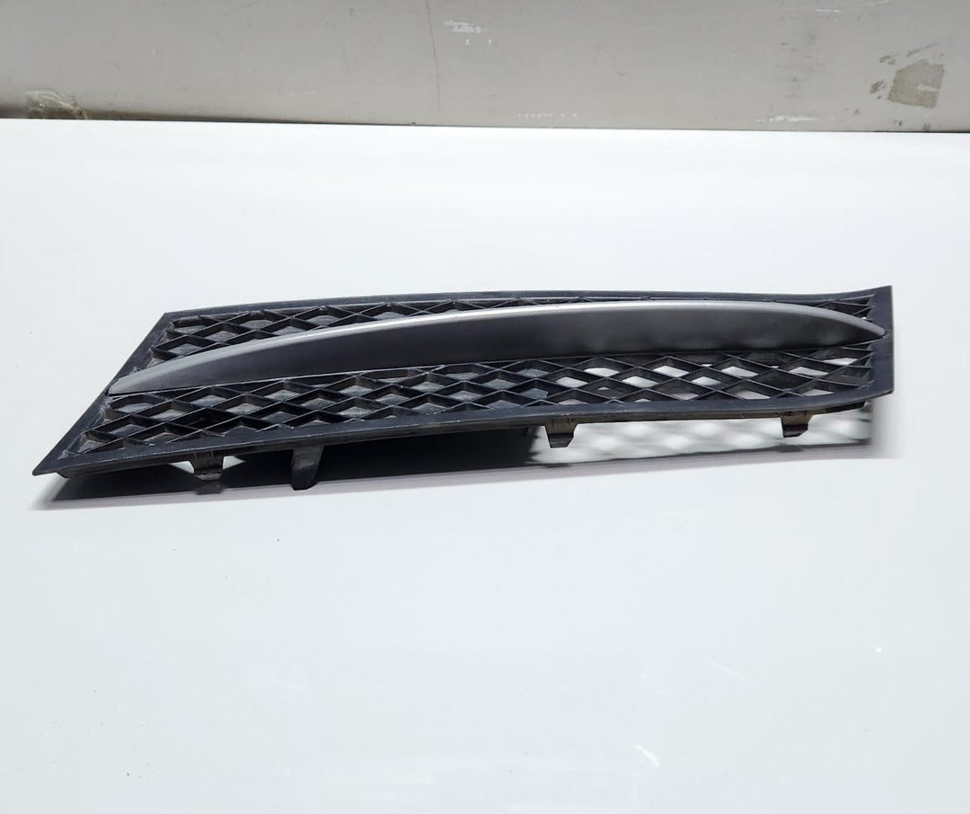 2011-2013 BMW 535i Front Bumper Grille Left 7200699 5 Series F10 F11 OEM