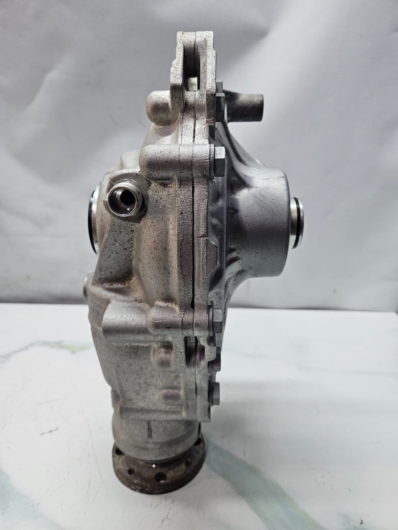 BMW X7 G07 Sport Differential Front Axle Transmission 3.38 Ratio 7934392 OEM