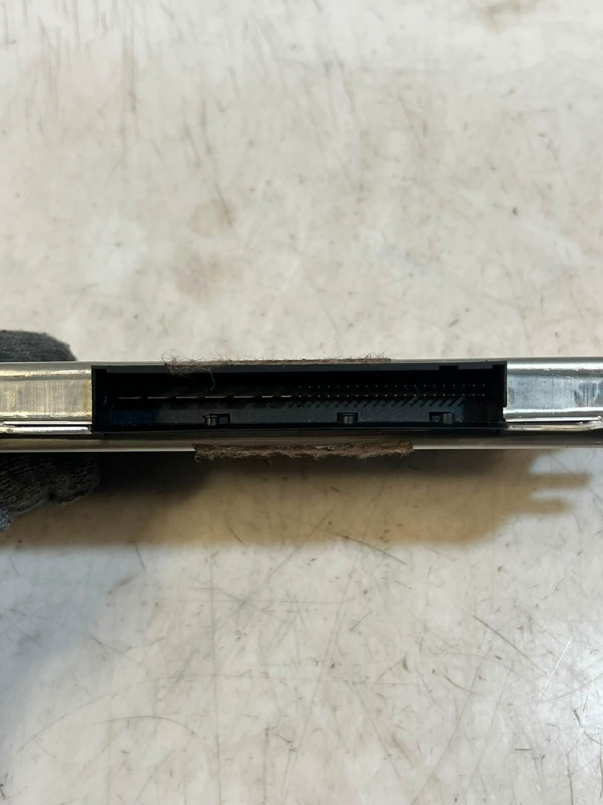 2012 BMW F01 F02 F03 F04, F12 650 F13 740i Suspension Control Module 6855951