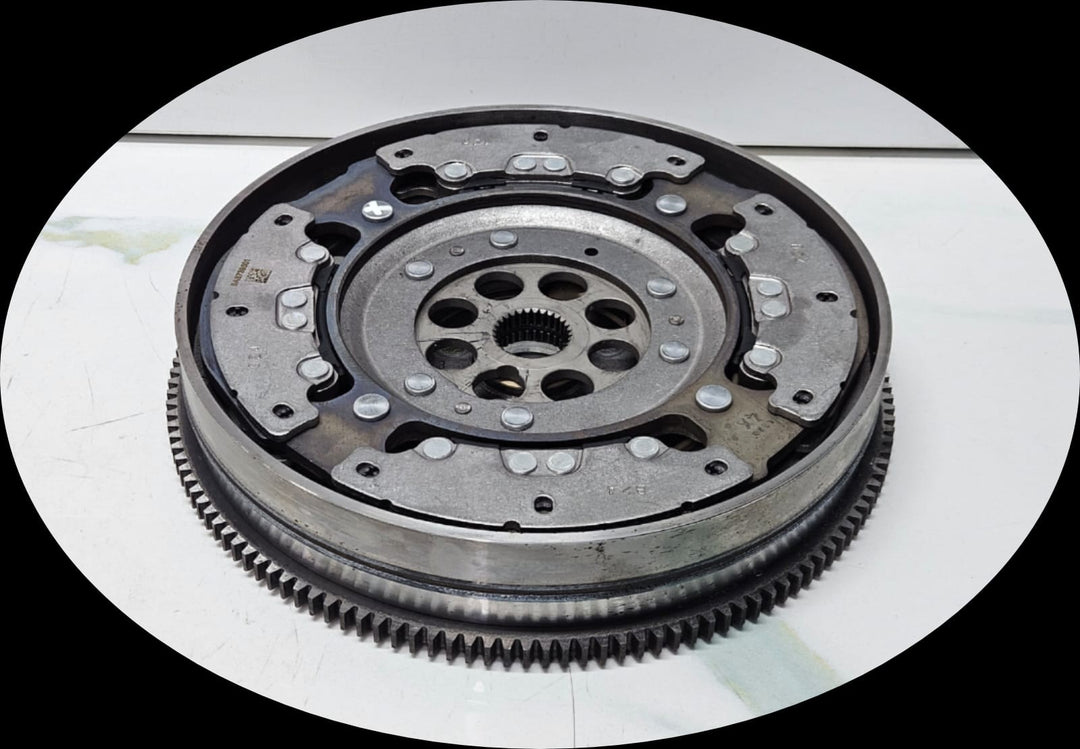 2023-2024 BMW X1 U11 B48 Dual Mass Flywheel Automatic 5A87395 OEM