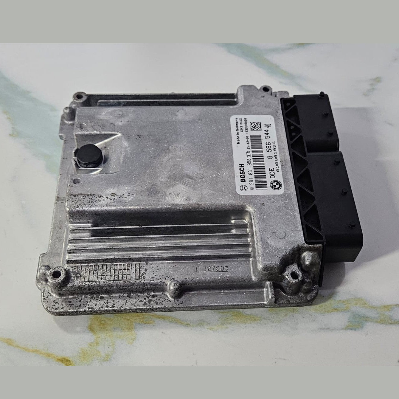OEM BMW X3 X4 X5 X6 N57 ENGINE CONTROL UNIT ECM DDE ECU ONLY 8586544 BOSCH