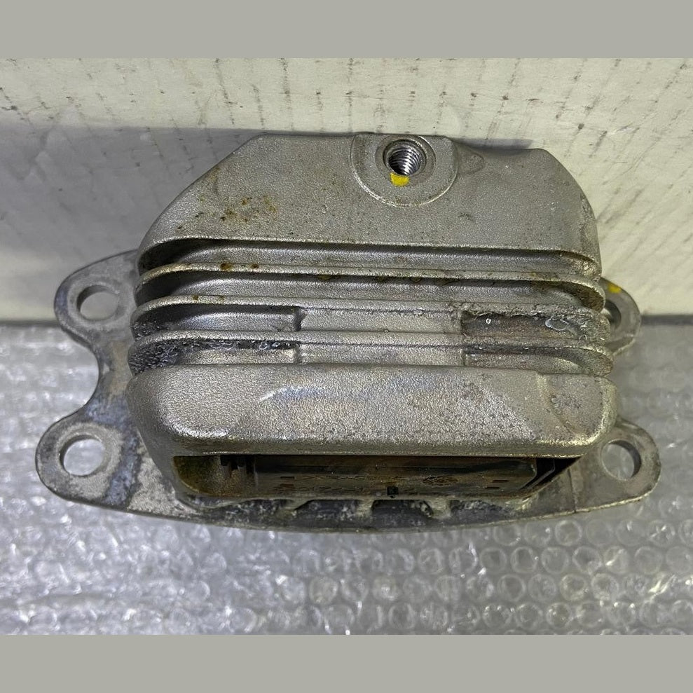 OEM BMW F44 PETROL B38A15F GEARBOX ENGINE MOUNT 6853453