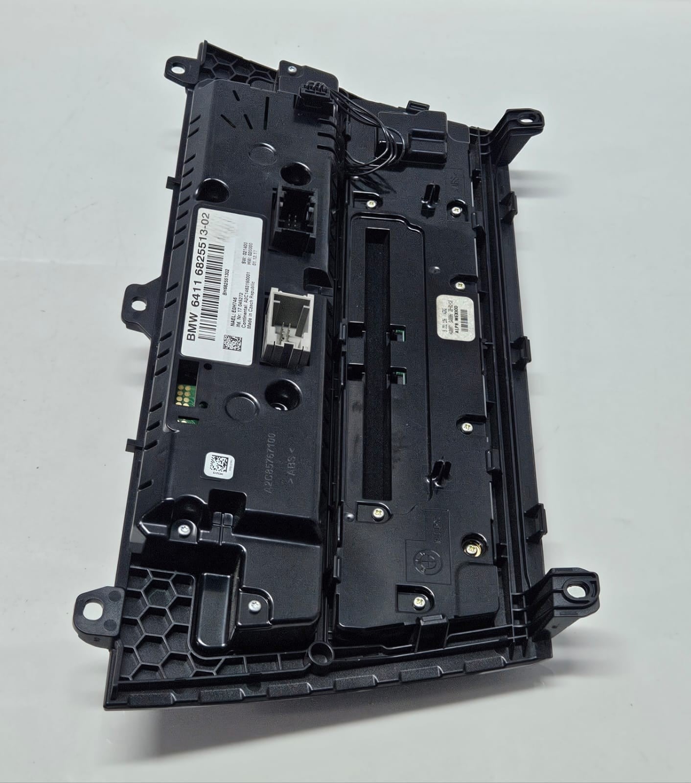 6825513-2010-2018 BMW X3 X4 F26 RHD Air Conditioning Heater Control Panel OEM