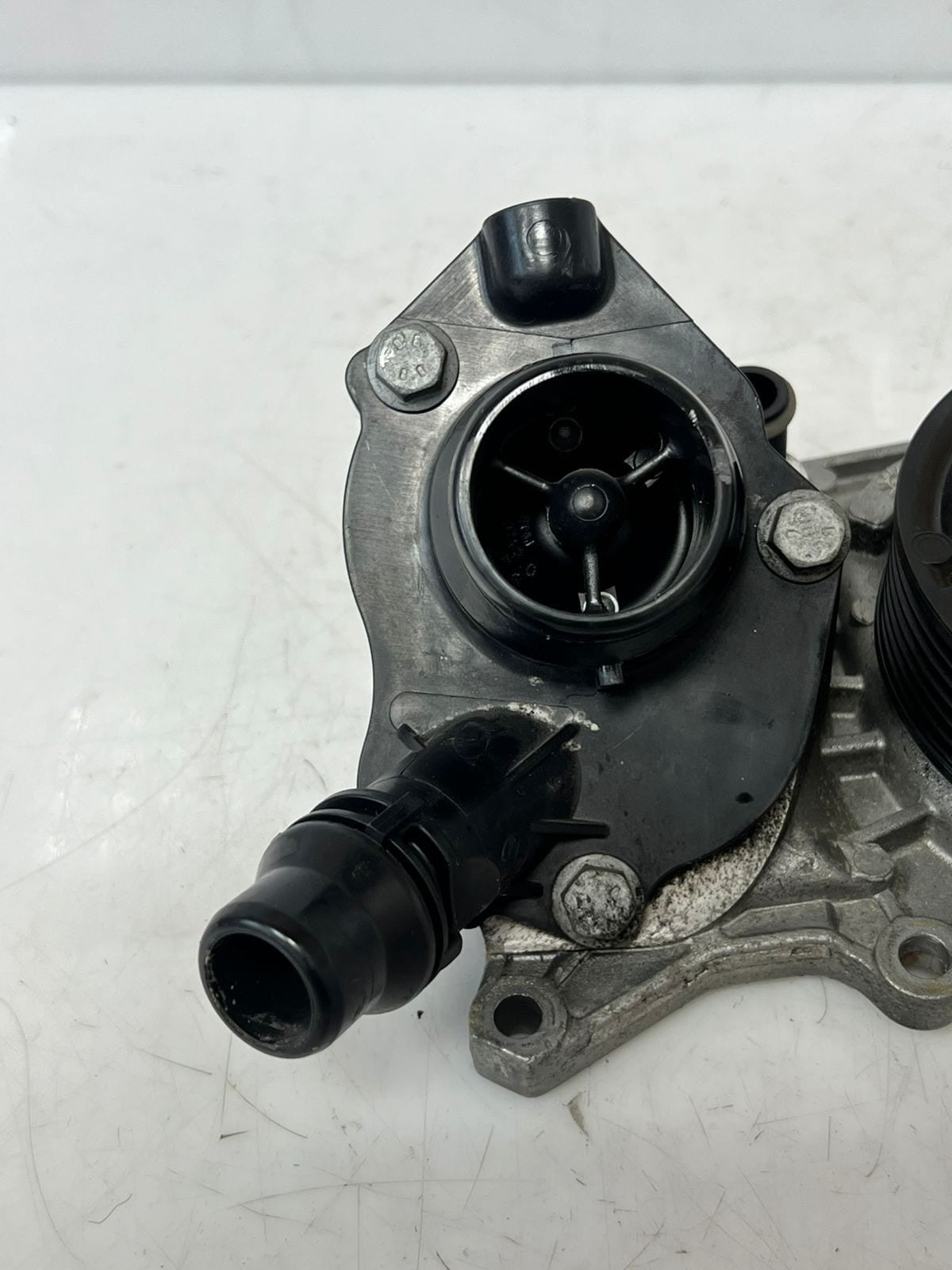 BMW 1 Series F20 F21 and 3 Series E92 N47D20C Water Pump 7810833