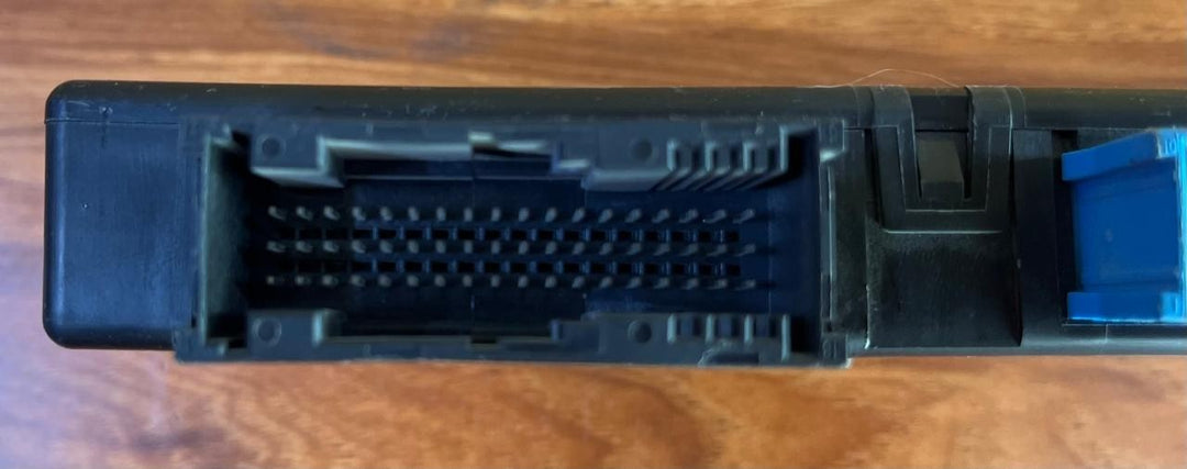 OEM BMW Series 5 6 7 F1 F2 F3 F7 F13 Central Gateway Control Module  9267516