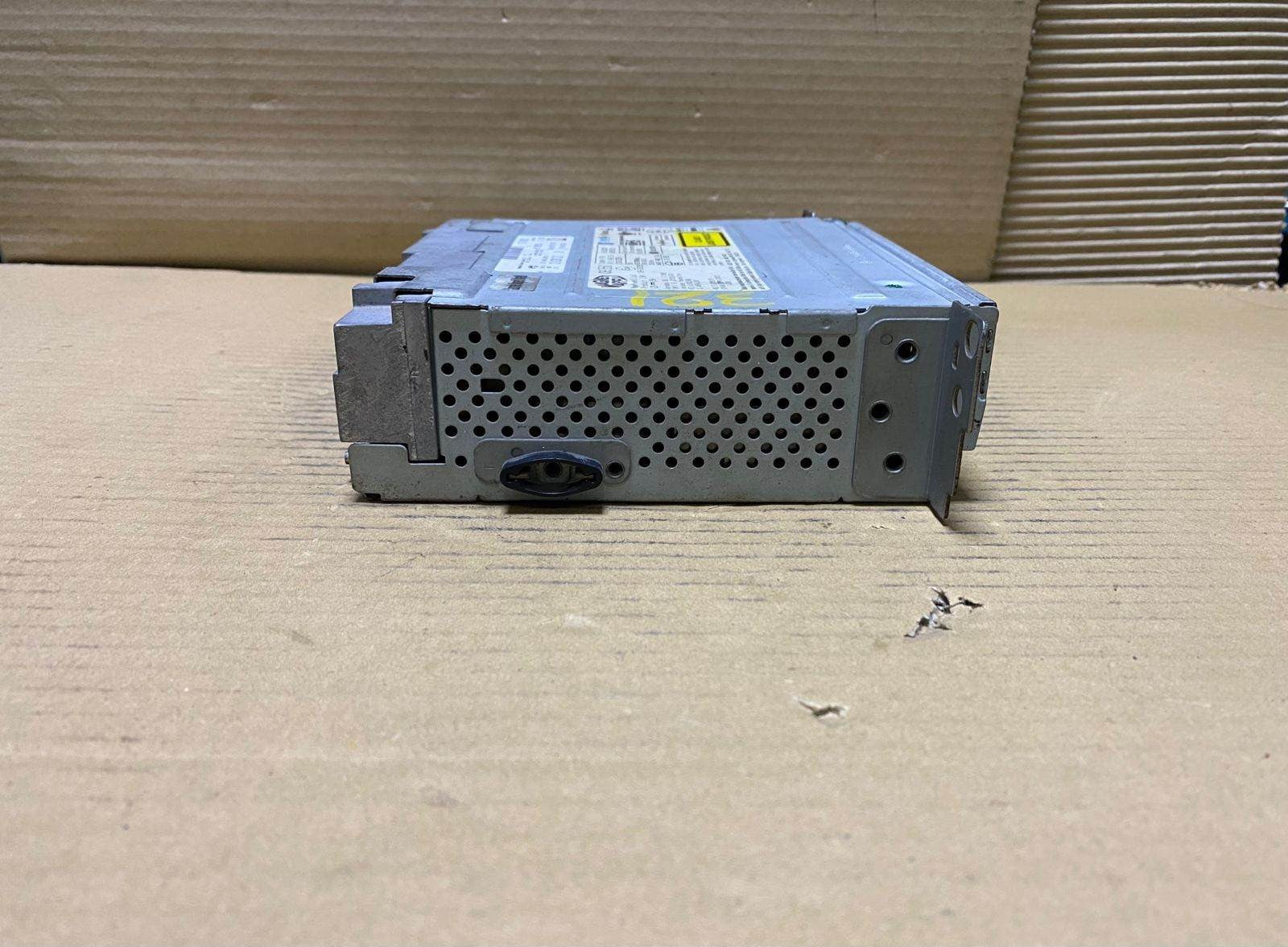 BMW Navigation System 9381321 F10, F11, F20, F21 HEAD UNIT CD NAVI