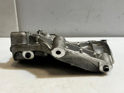 2015-2018 BMW M4 2' M2 F87 F22 F23 Air Conditioning Compressor Bracket 7585167