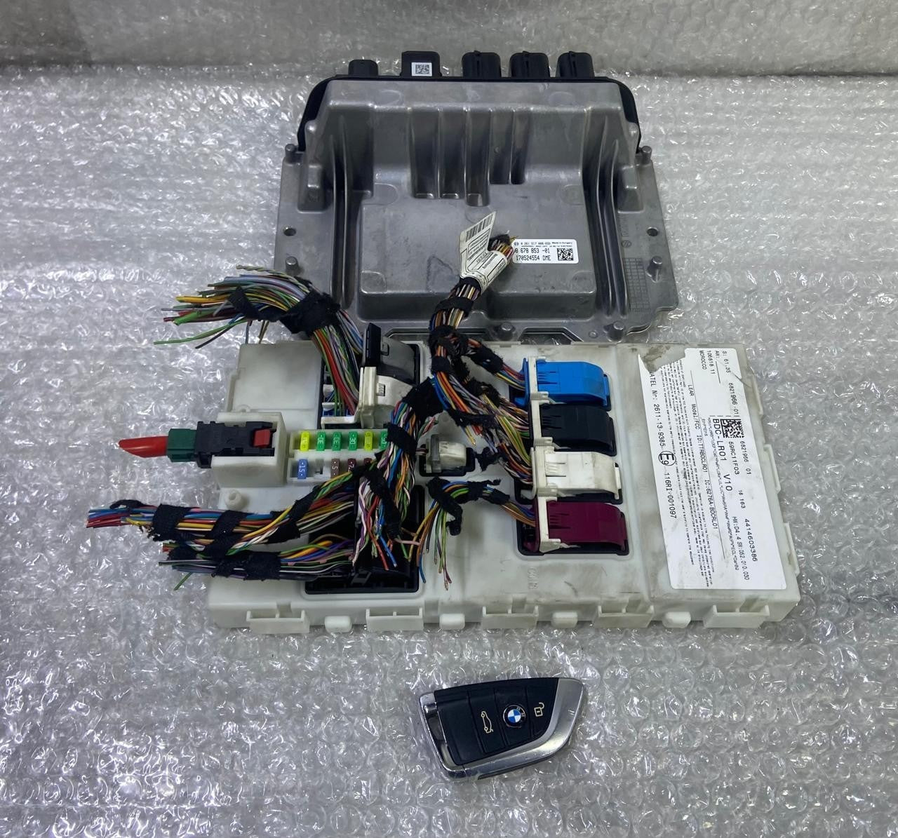 OEM BMW X1 F48 B38 ECU Engine Control unit DME Set 8678853 BOSCH