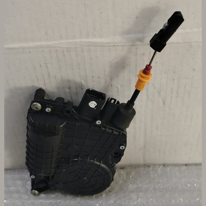 OEM BMW X5 E70  REAR RIGHT DOOR LOCK MECHANISM Automatic Closer 4153 3093 00