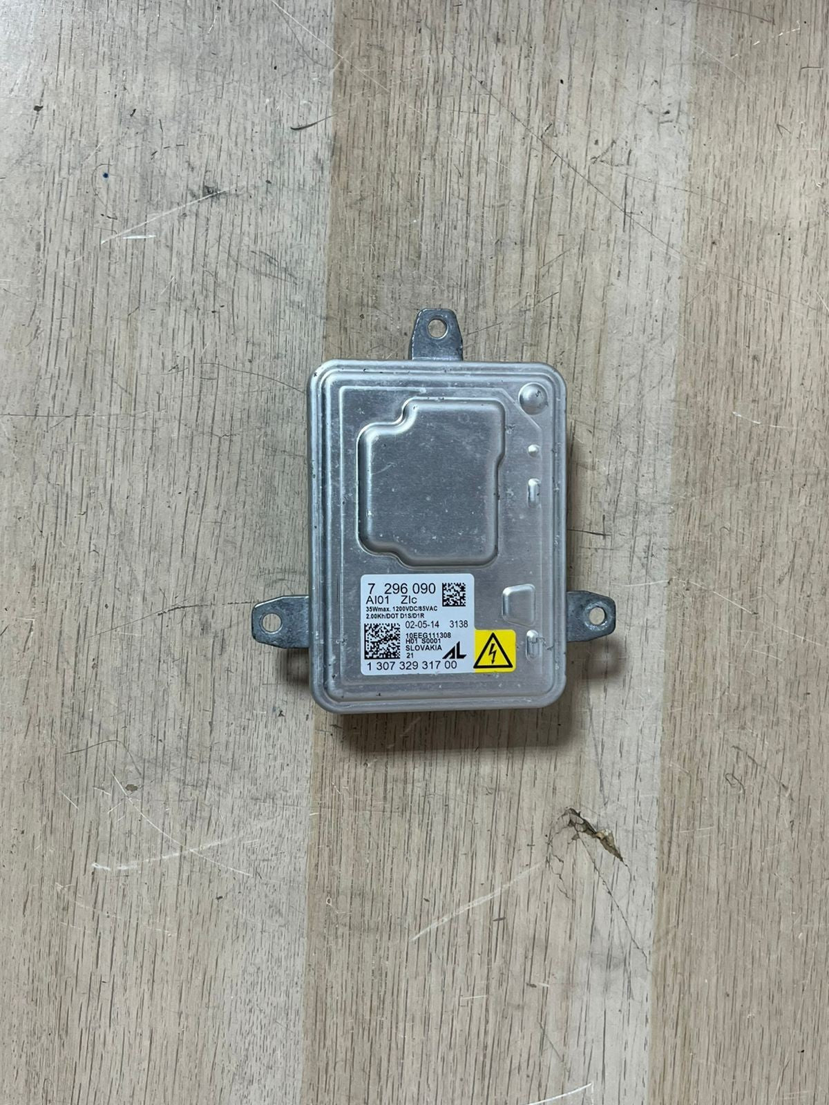 2014 BMW F10 LCI 5 XDRIVE Xenon Headlight Control UNIT / Ballast 7296090 RHD
