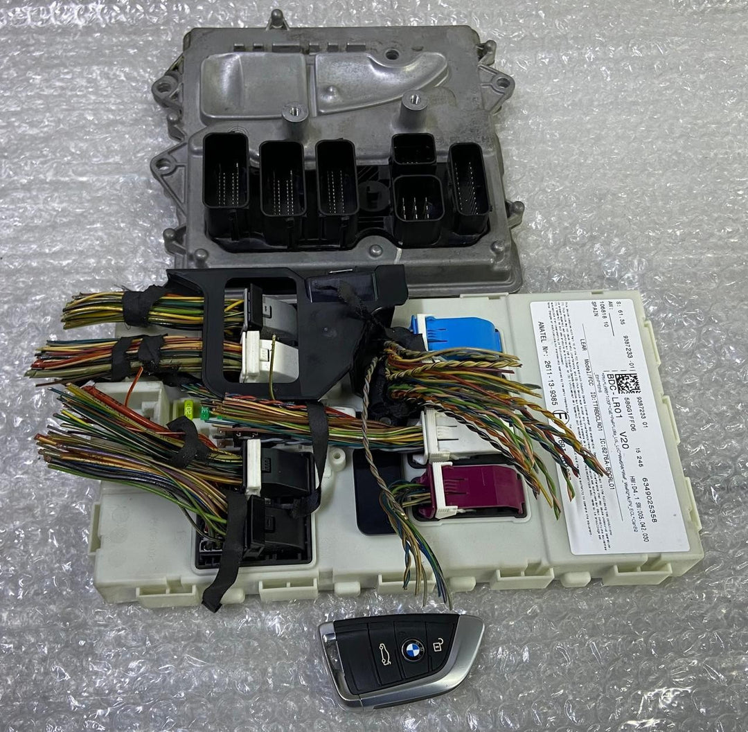 OEM BMW X5 F15 N55 ENGINE CONTROL UNIT DME ECU SET 8639582 BOSCH