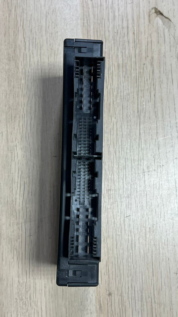 2008-2010 BMW 528i Body Gateway Module 9221110 5 6 Series E60 E61 E63 E64