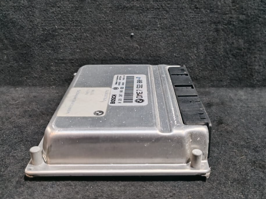 BMW E39 E38 E53 5 7 X5 4.0i 4.4i M62 Engine Control Module COMPLETE SET 7522800