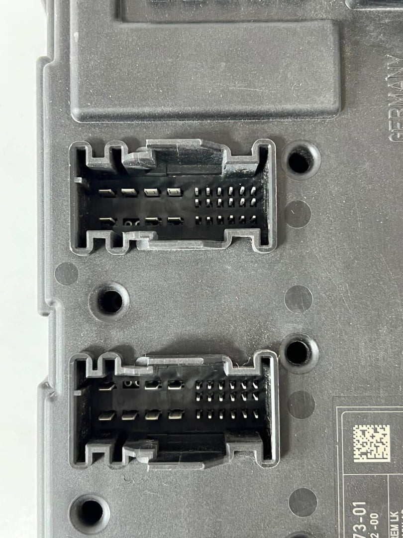 BMW 1 Series and 3 Series F30 F31 Body Control Module BCM 9317173 OEM