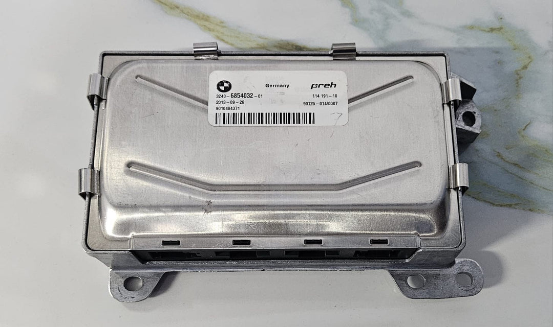 OEM BMW F01 F02 F10 F07 5 6 7SERIES RWD ACTIVE STEERING HSR CONTROL UNIT 6854032