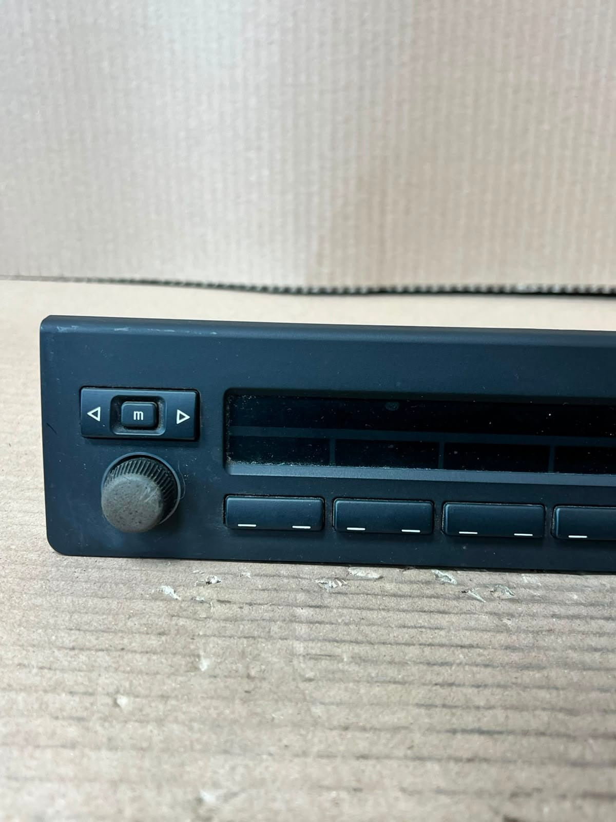 2000-2006 BMW X5 E53 Central Information Display Radio Tuner 6914606 OEM