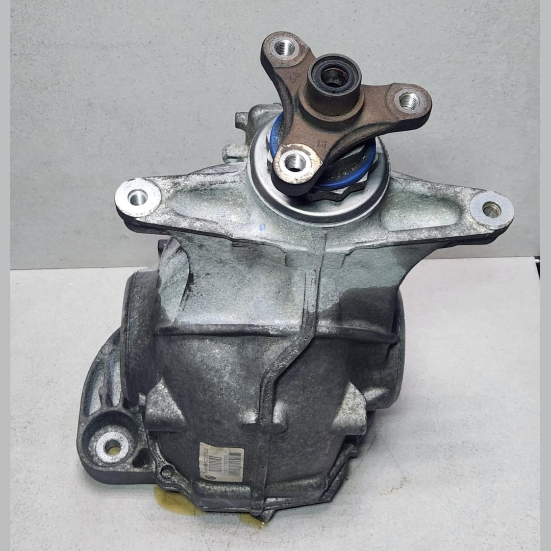 2012 BMW 528i Rear Differential 7584444 F10 528i 535i and F06 F12 650i R 3.23