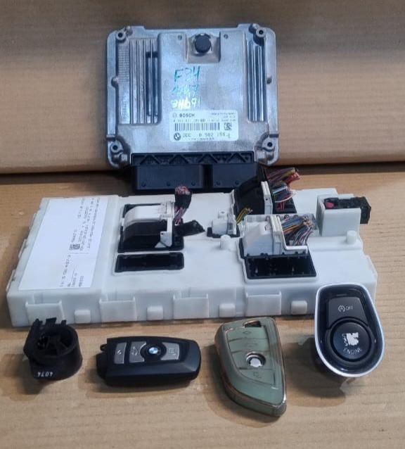 BMW F20 F30 F32 120dX 320dX 420dX 184HP N47N ENGINE CONTROL UNIT SET+KEY 8582155